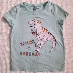 Oshkosh- gentlly used Tshirt